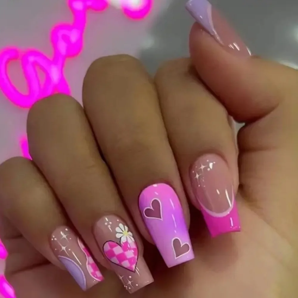 24 Pieces Fake Press On Nails